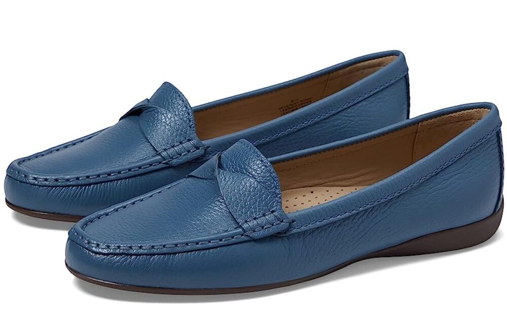 Marc Joseph New York Womens Beverley Road Loafers Size 10 EU 41 Blue Leather NIB